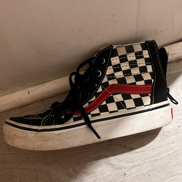 Kids size 13 vans high top checkerboard zip back excellent used condition - Picture 5 of 9